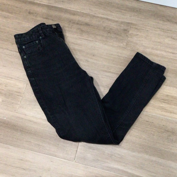 ASOS Black To Fit Waist High Rise Ankle Jeans - Picture 3 of 4